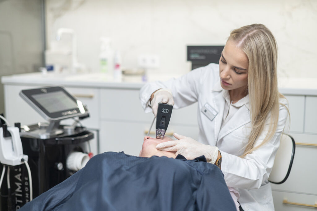 Morpeheus8 mikroadatinė radiodažnio terapija